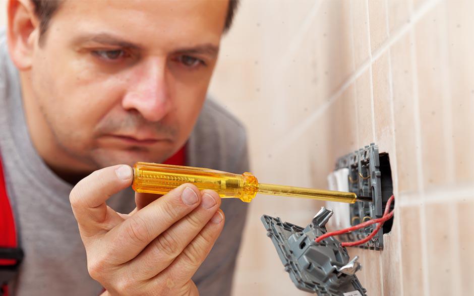 recherche travail électricien bâtiment Puteaux